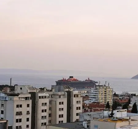 Luklena *