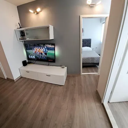 公寓 Luklena 斯普利特