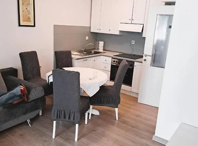 شقة Luklena سبليت