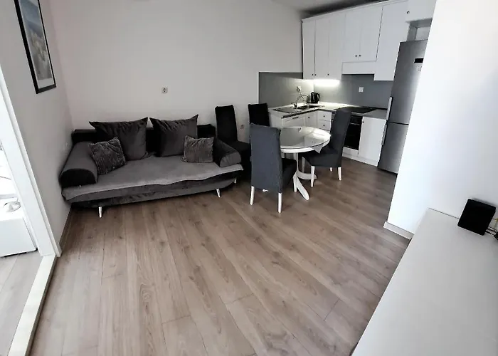 Luklena *